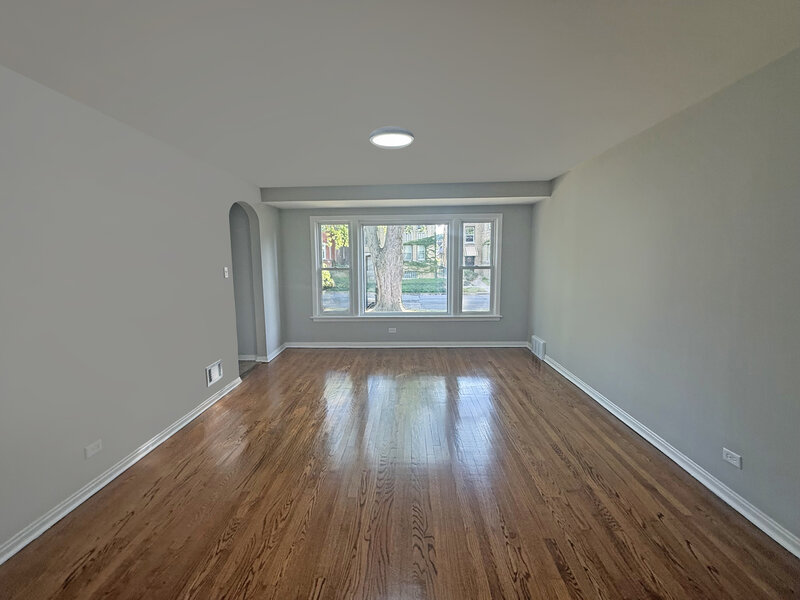 11142 S Emerald Avenue Chicago IL 60628