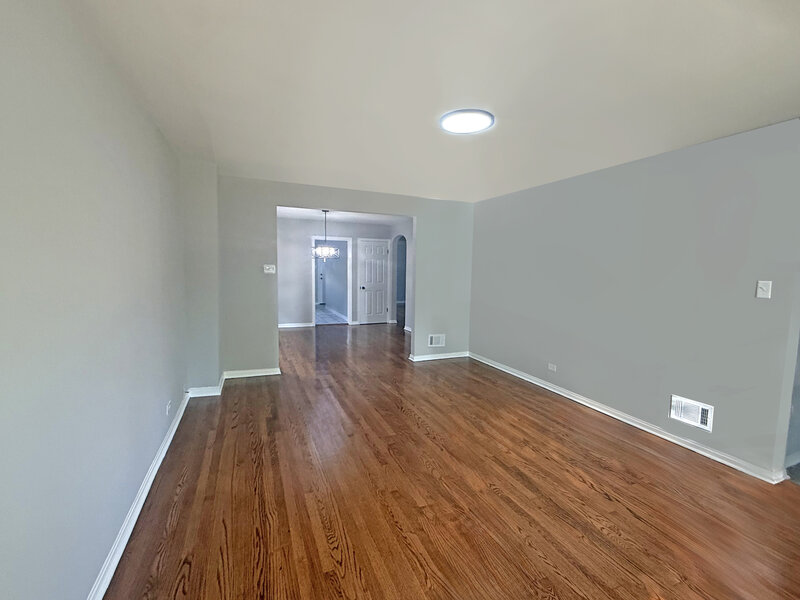 11142 S Emerald Avenue Chicago IL 60628