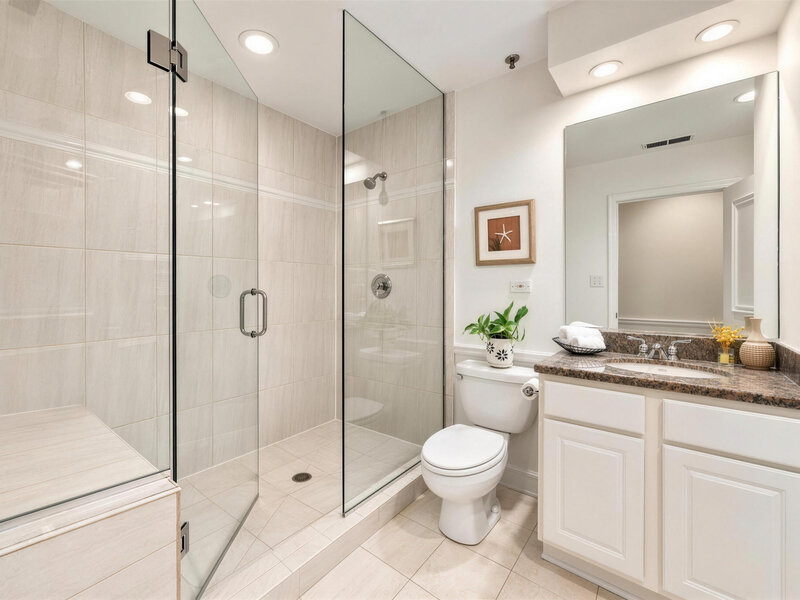 1016 W Madison Street Chicago IL 60607