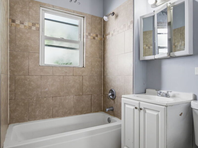 322 153rd Street Calumet City IL 60409