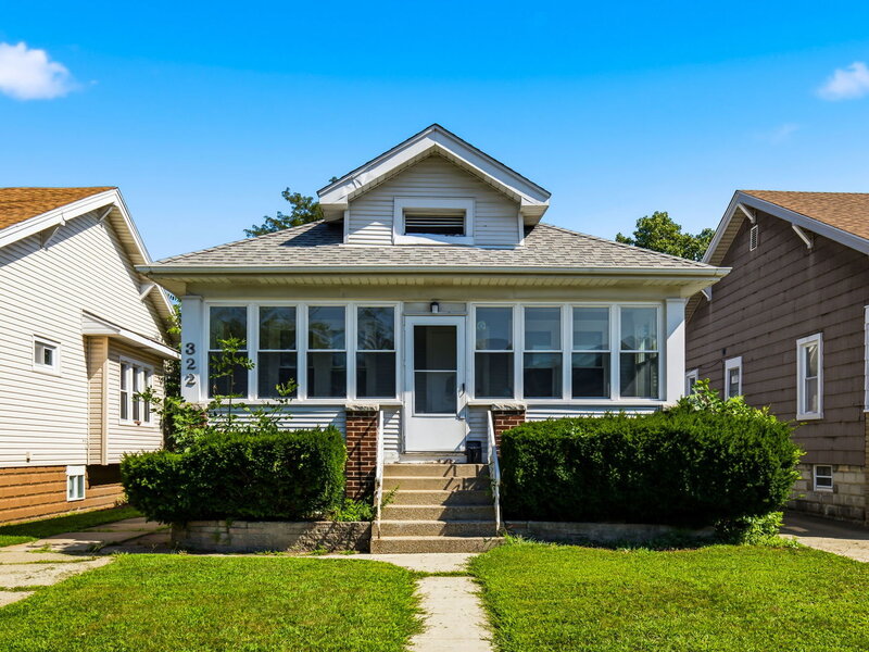 322 153rd Street Calumet City IL 60409