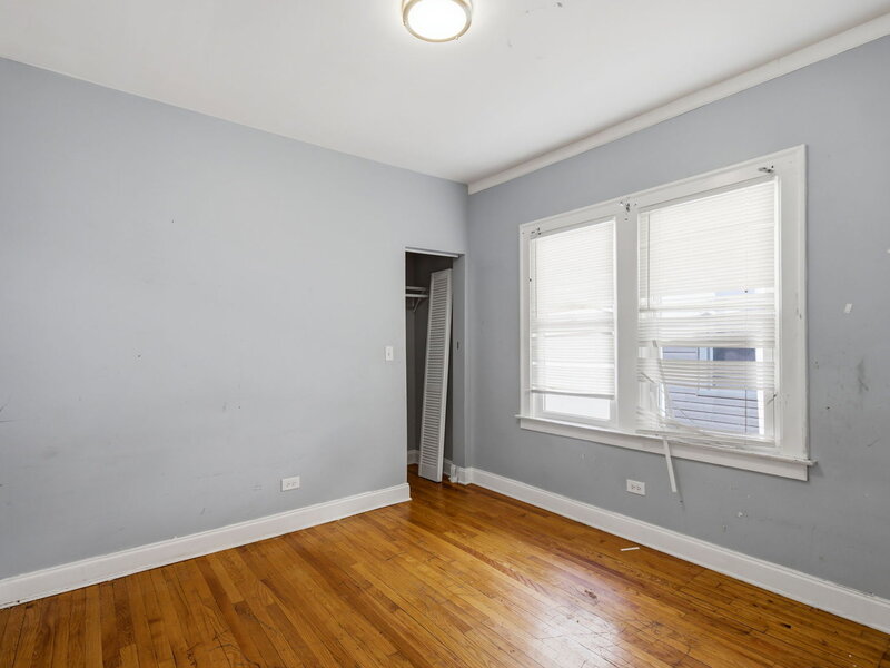 322 153rd Street Calumet City IL 60409
