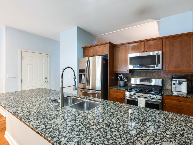 1925 S State Street Chicago IL 60616