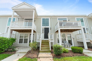 Photo of 804 Four Seasons Boulevard Aurora IL 60504 Unit 804