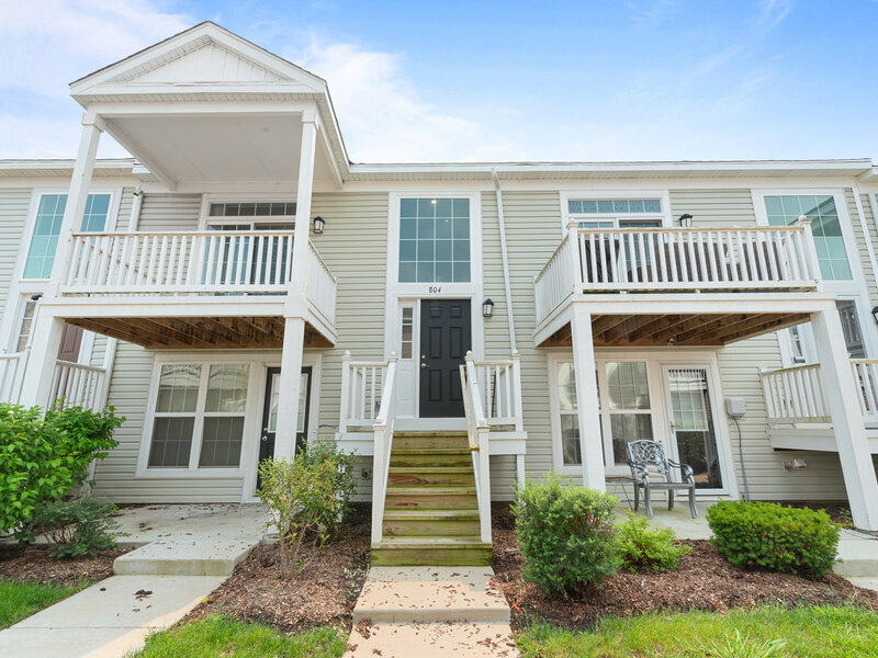 804 Four Seasons Boulevard Aurora IL 60504