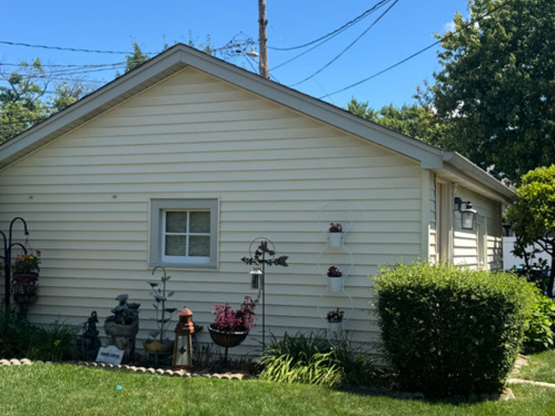 11255 S Albany Avenue Chicago IL 60655