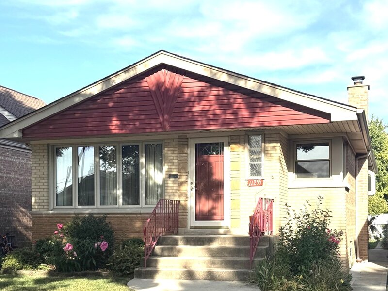 11255 S Albany Avenue Chicago IL 60655