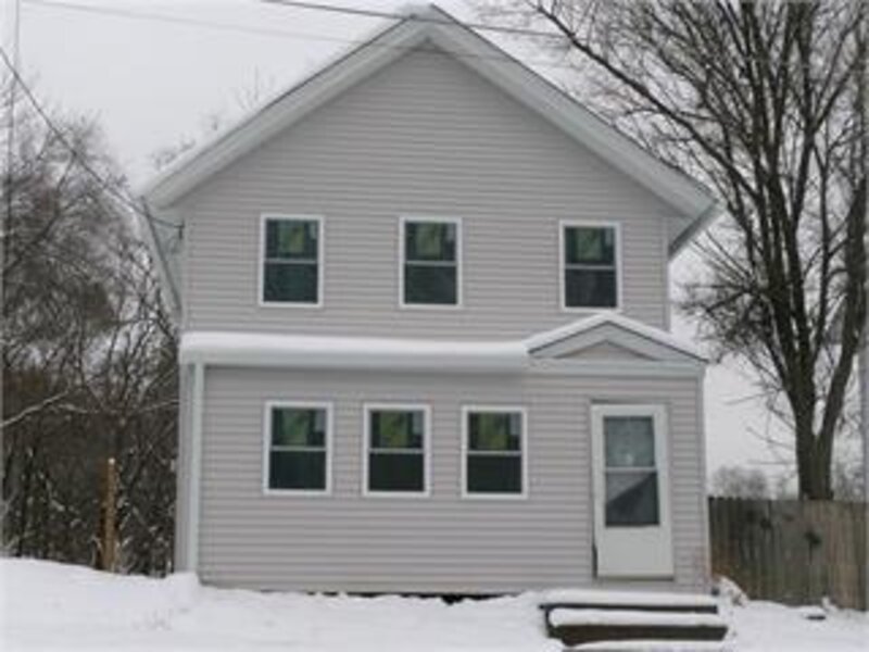1111 Gaines Street Davenport IA 52804