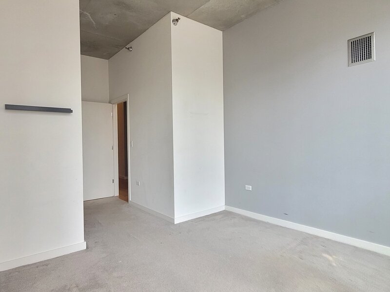 235 W Van Buren Street Chicago IL 60607