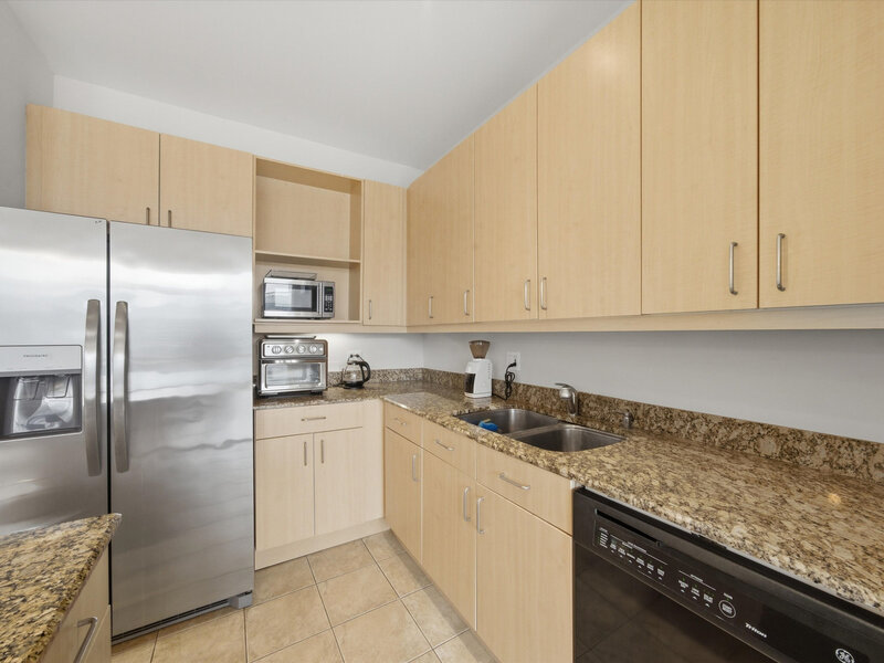 737 W Washington Boulevard Chicago IL 60661