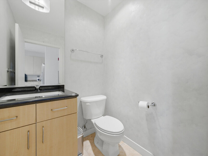 737 W Washington Boulevard Chicago IL 60661