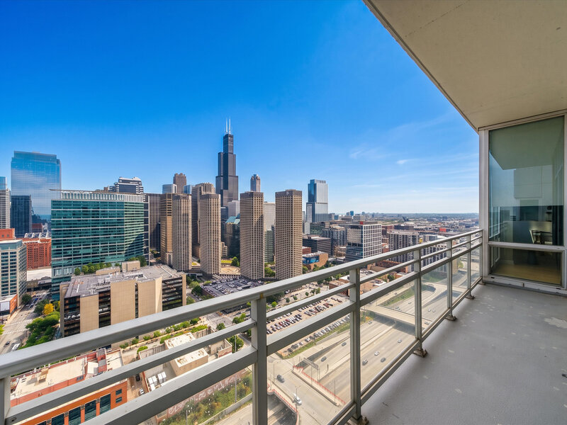 737 W Washington Boulevard Chicago IL 60661