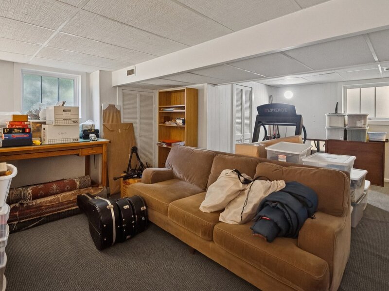 5752 N Sacramento Avenue Chicago IL 60659