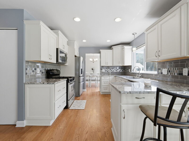 691 Thorsen Lane Batavia IL 60510