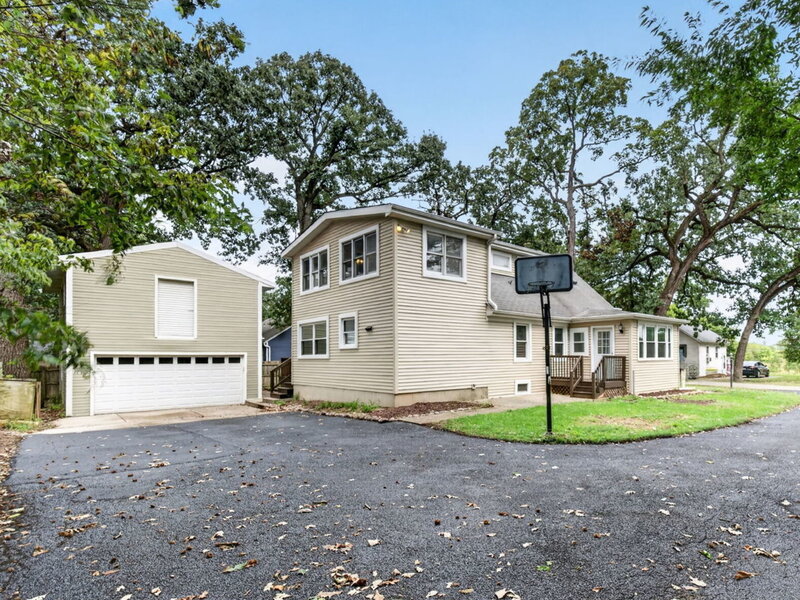 16146 S Lawrence Street Plainfield IL 60544