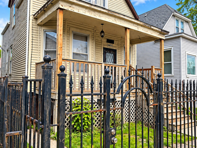 6432 S Damen Avenue Chicago IL 60636