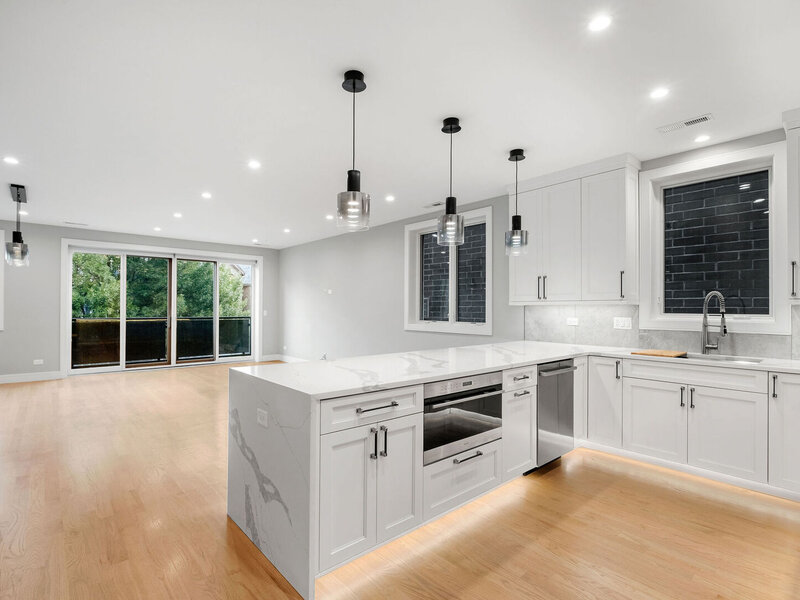 2209 W Belmont Avenue Chicago IL 60618