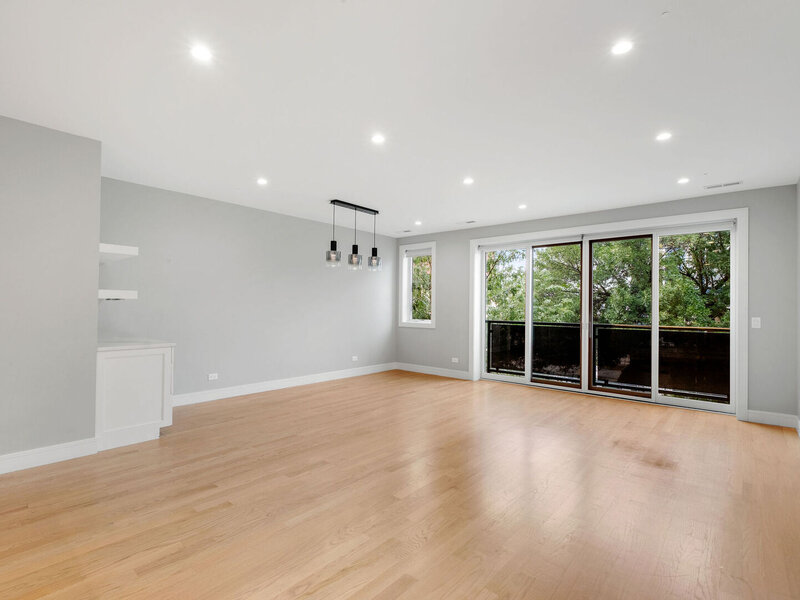 2209 W Belmont Avenue Chicago IL 60618