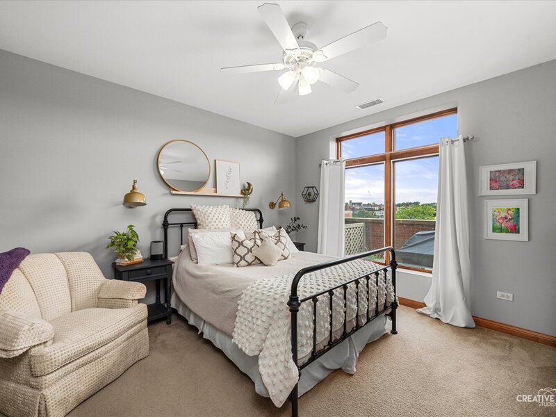 140 S River Street Aurora IL 60506