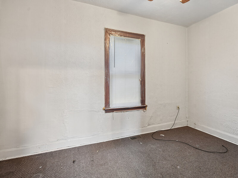 8918 S Woodlawn Avenue Chicago IL 60619