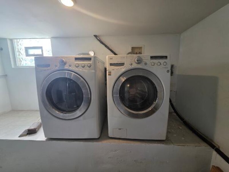 1643 W 35th Street Chicago IL 60609