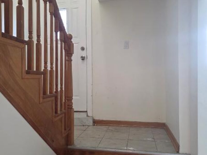 1643 W 35th Street Chicago IL 60609