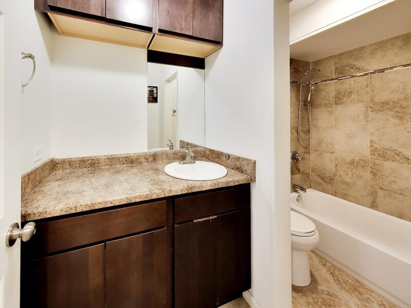 5101 N East River Road Chicago IL 60656