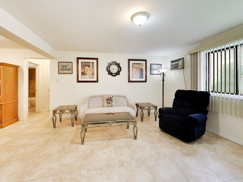 5101 N East River Road Chicago IL 60656