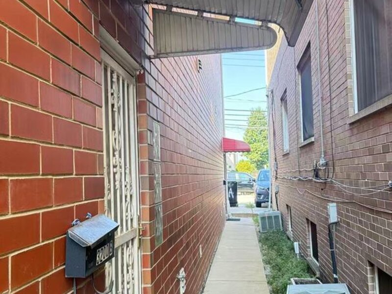 3200 S Throop Street Chicago IL 60608