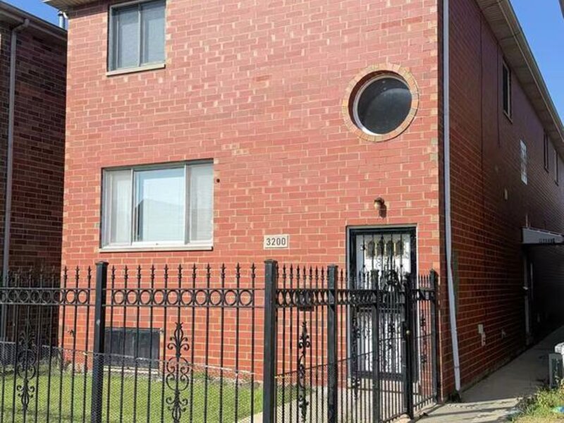 3200 S Throop Street Chicago IL 60608
