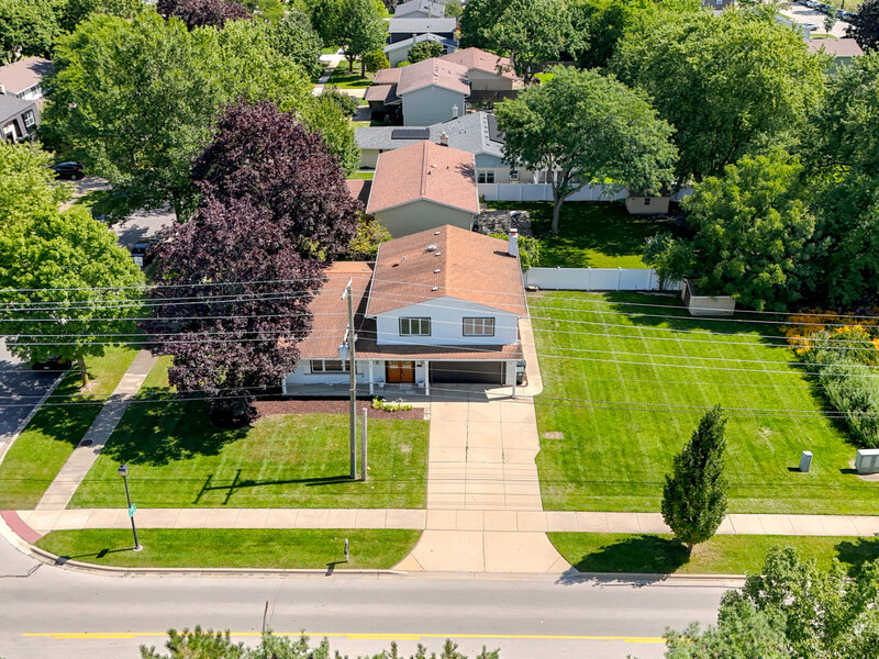 1061 N Smith Street Palatine IL 60067