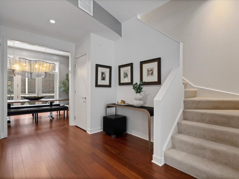 460 W Superior Street Chicago IL 60654