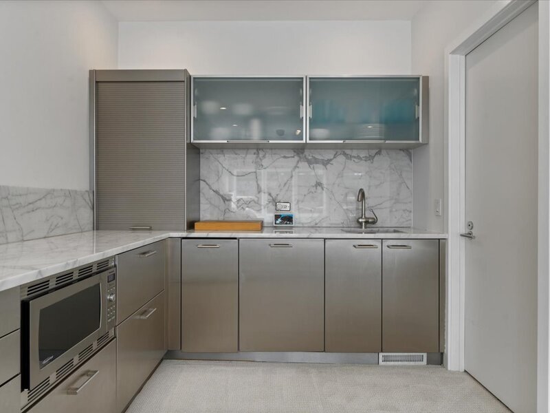 460 W Superior Street Chicago IL 60654