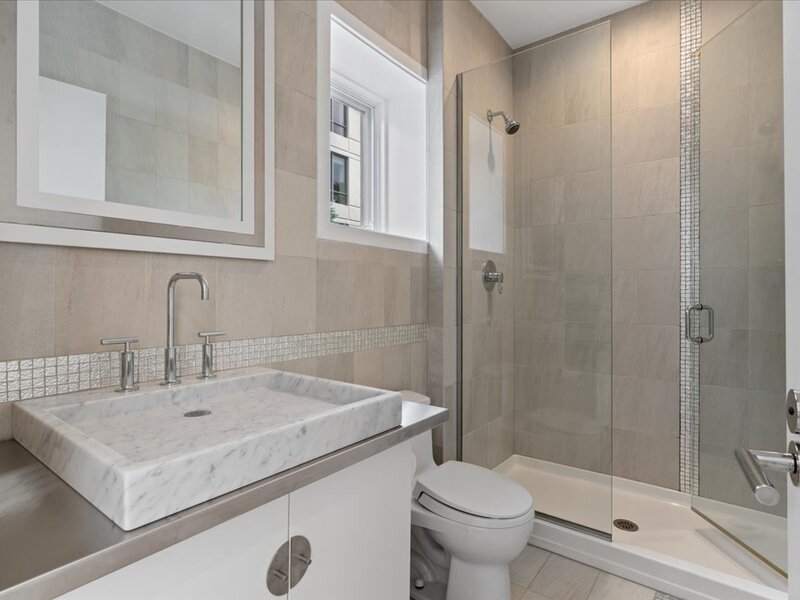 460 W Superior Street Chicago IL 60654