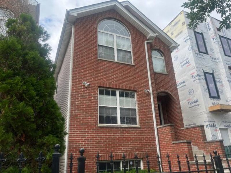 1610 S Saint Louis Avenue Chicago IL 60623