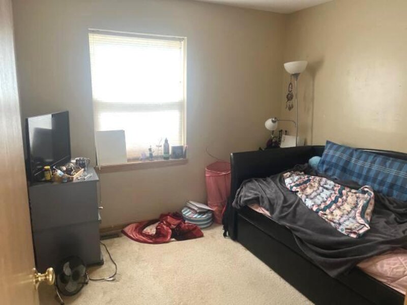1610 S Saint Louis Avenue Chicago IL 60623