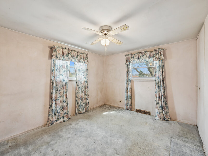 16323 Paulina Street Markham IL 60428