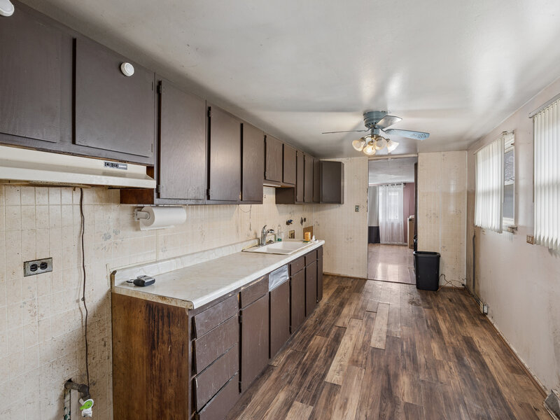 16323 Paulina Street Markham IL 60428
