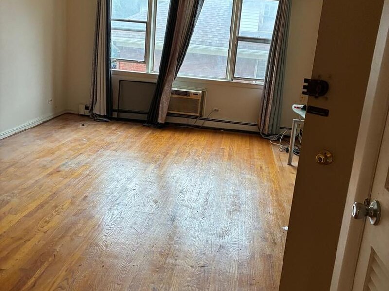 1428 W Fargo Avenue Chicago IL 60626