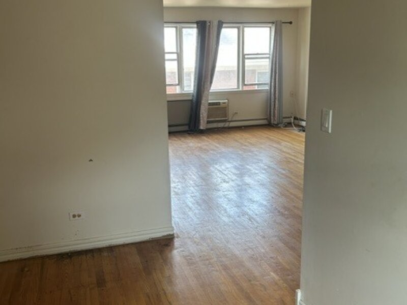 1428 W Fargo Avenue Chicago IL 60626