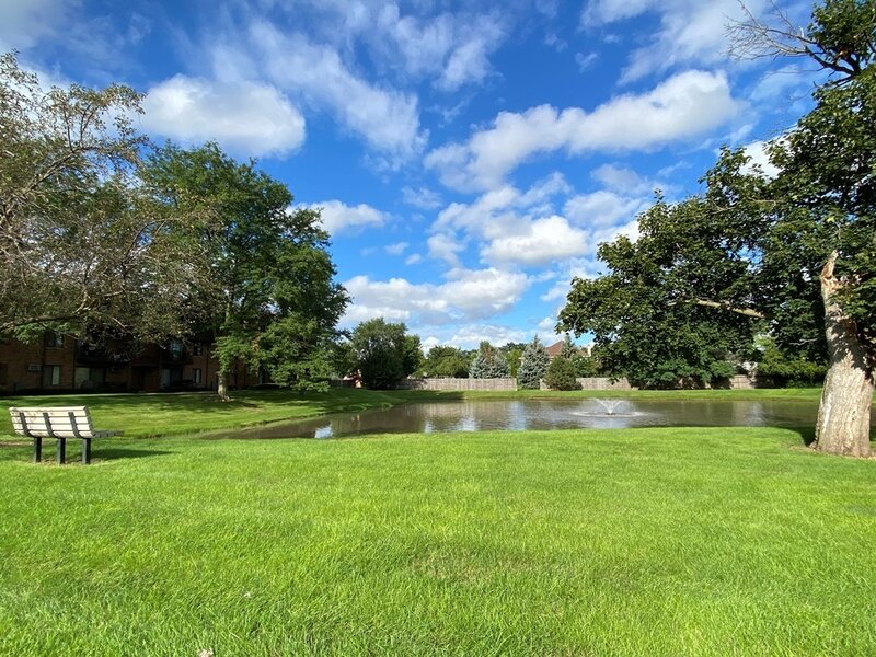 611 N Briar Hill Lane Addison IL 60101