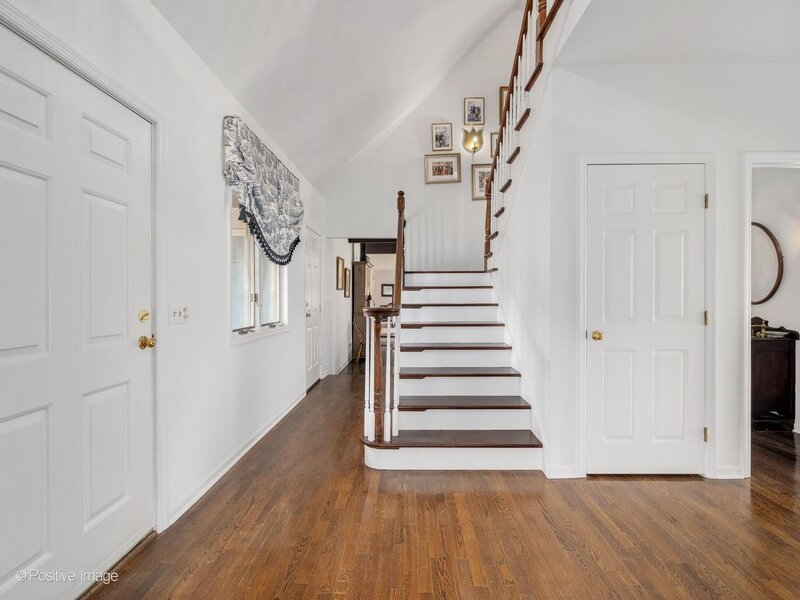 6024 Sedgley Court Burr Ridge IL 60527