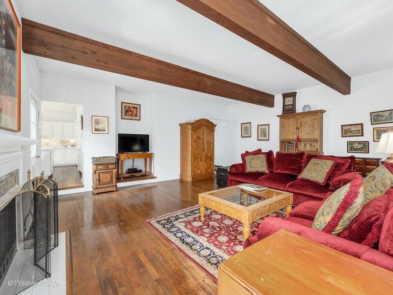 6024 Sedgley Court Burr Ridge IL 60527