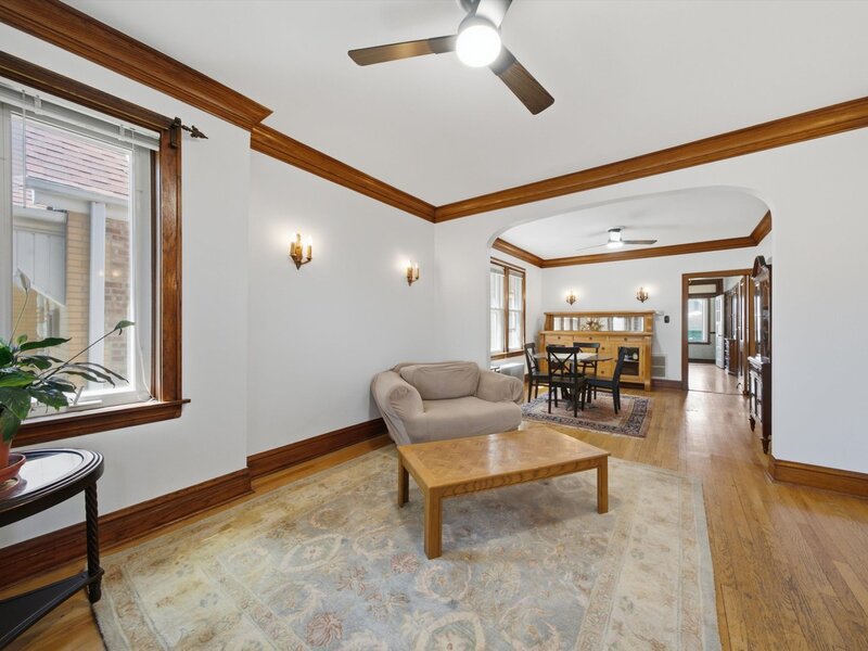 4846 S Tripp Avenue Chicago IL 60632