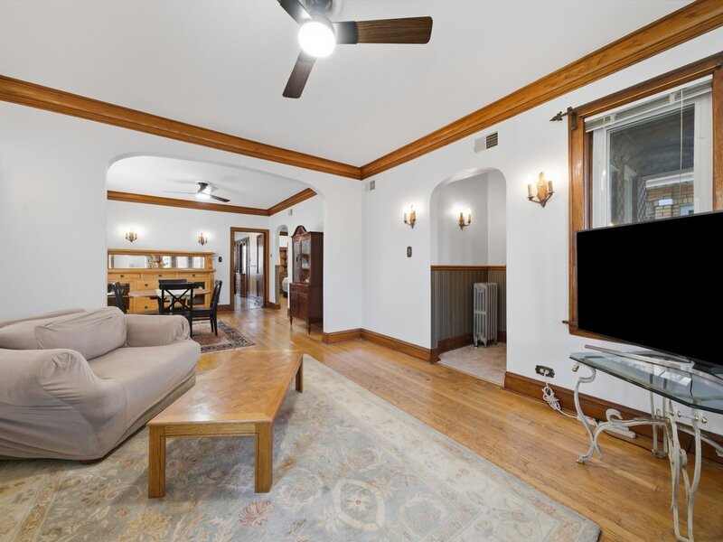 4846 S Tripp Avenue Chicago IL 60632