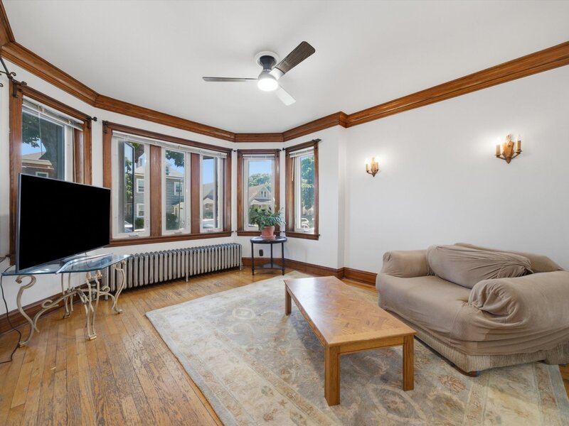4846 S Tripp Avenue Chicago IL 60632
