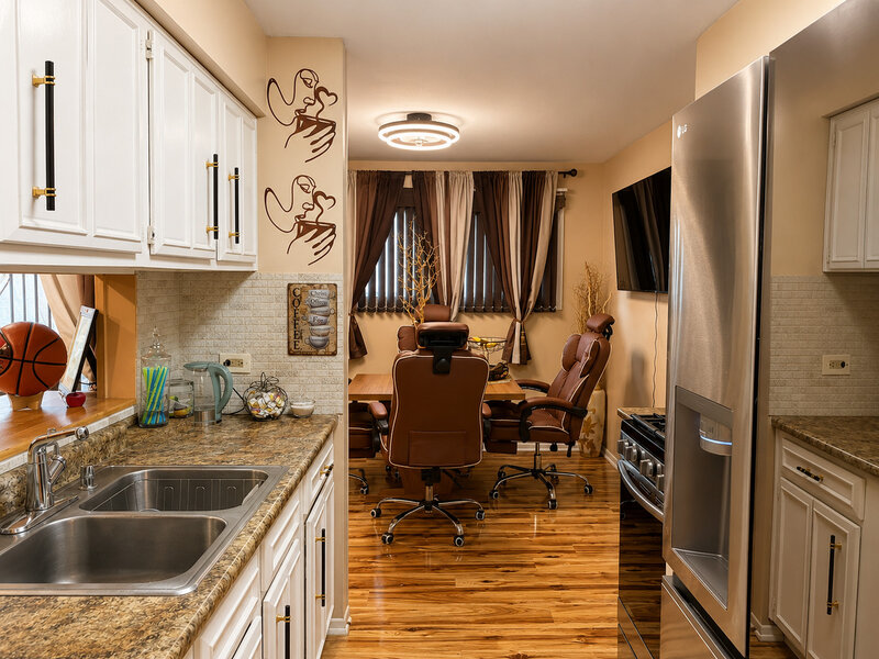 19428 Oak Avenue Country Club Hills IL 60478