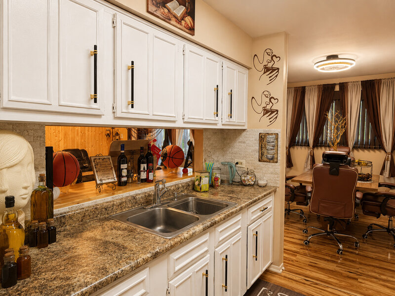 19428 Oak Avenue Country Club Hills IL 60478