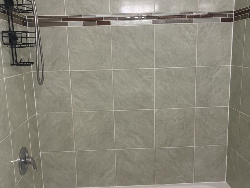1404 W Split Oak Circle Round Lake Beach IL 60073