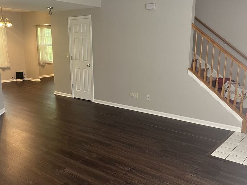 1404 W Split Oak Circle Round Lake Beach IL 60073